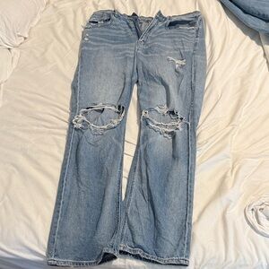 American Eagle Outfitters Light Blue Ripped Boyfriend Jeans